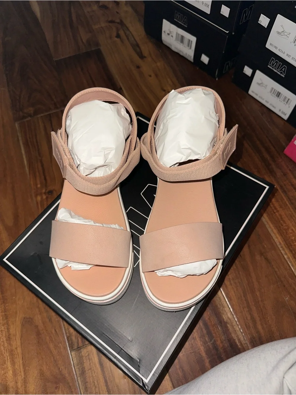 MIA Blush Pink Platform Sandals- New In Box - Picture 2 of 3